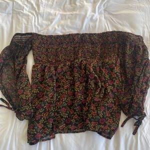 Off Shoulder Top. American Eagle.